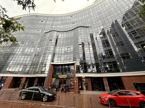 комерційна за адресою Євгена Коновальця вул. (Щорса), 36-Д