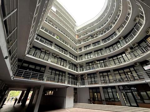 комерційна за адресою Євгена Коновальця вул. (Щорса), 36-Д