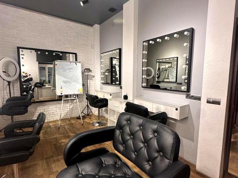 коммерческая по адресу Ивана Франко ул., 27/31