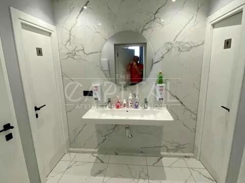 коммерческая по адресу Антоновича ул. (Горького), 74