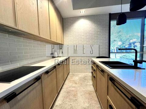 будинок за адресою с. Лебедівка, Набережна вул.