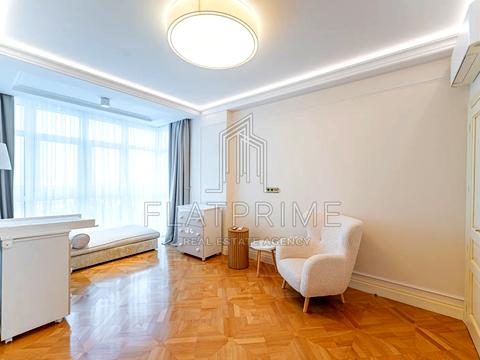 квартира по адресу Андрея Верхогляда ул. (Михайла Драгомирова), 7