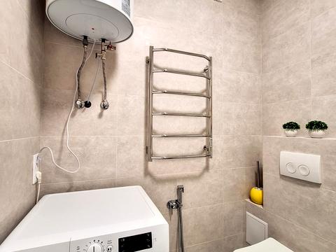 квартира за адресою Михайла Максимовича вул. (Онуфрія Трутенка), 28-Е