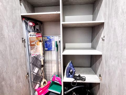 квартира за адресою Михайла Максимовича вул. (Онуфрія Трутенка), 28-Е