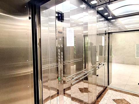 квартира за адресою Михайла Максимовича вул. (Онуфрія Трутенка), 28-Е