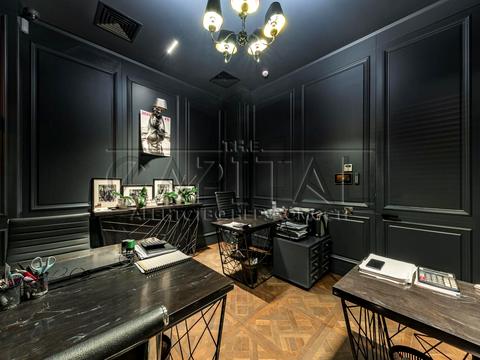 комерційна за адресою Кадетський Гай вул., 6