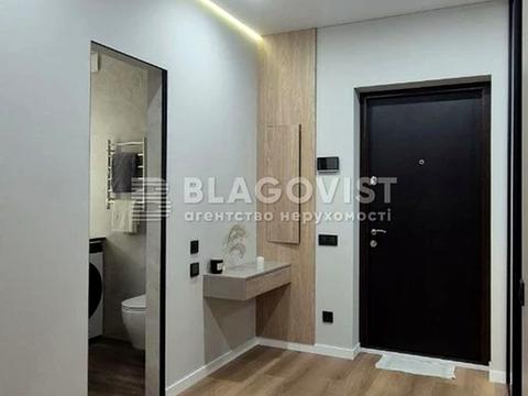 квартира за адресою Олександра Олеся вул., 5-А