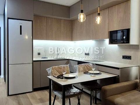 квартира за адресою Олександра Олеся вул., 5-А