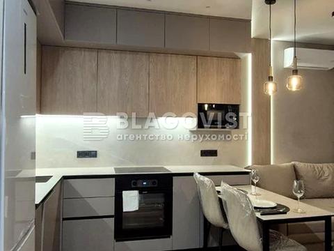 квартира за адресою Олександра Олеся вул., 5-А