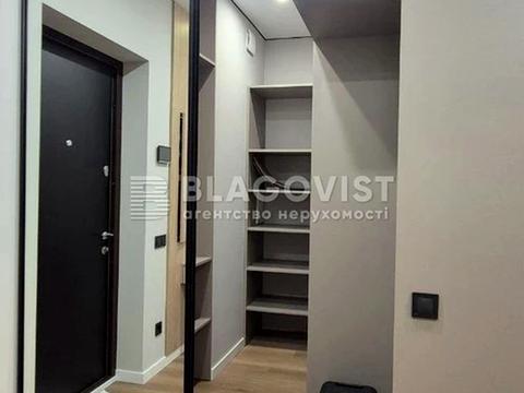 квартира за адресою Олександра Олеся вул., 5-А