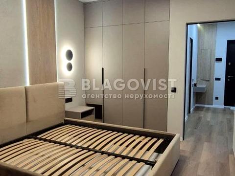 квартира за адресою Олександра Олеся вул., 5-А