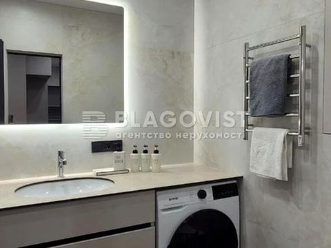 квартира за адресою Олександра Олеся вул., 5-А