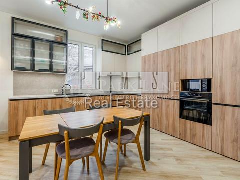 дом по адресу Згуровская ул.