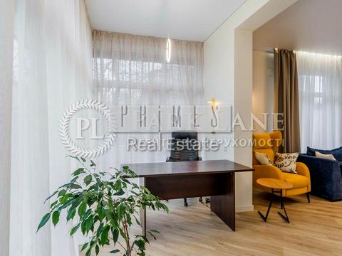 дом по адресу Згуровская ул.