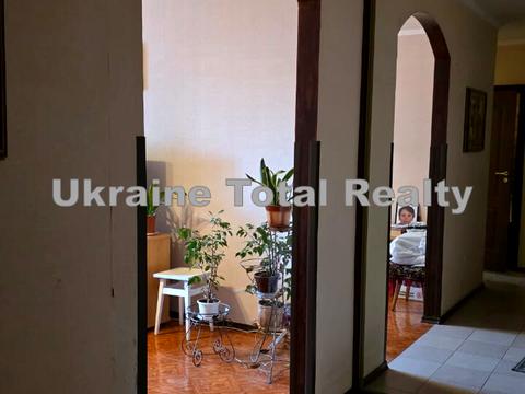 квартира за адресою Драгоманова вул., 17