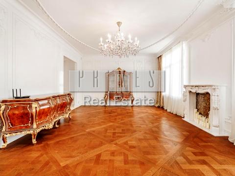 квартира за адресою Андрія Верхогляда вул. (Михайла Драгомирова), 9