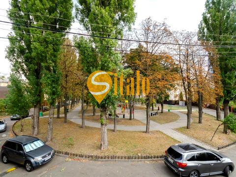 будинок за адресою Дмитра Дорошенка вул. (Чигоріна), 9