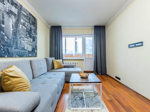 квартира за адресою Рональда Рейгана вул., 16