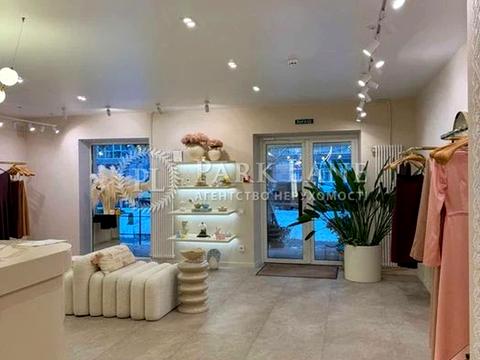 коммерческая по адресу Василия Тютюнника ул. (Анрі Барбюса), 56/2