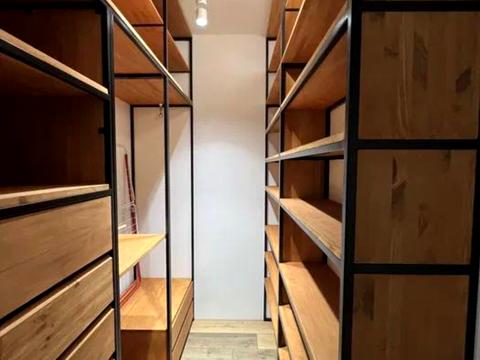 квартира по адресу Мартинова просп., 12