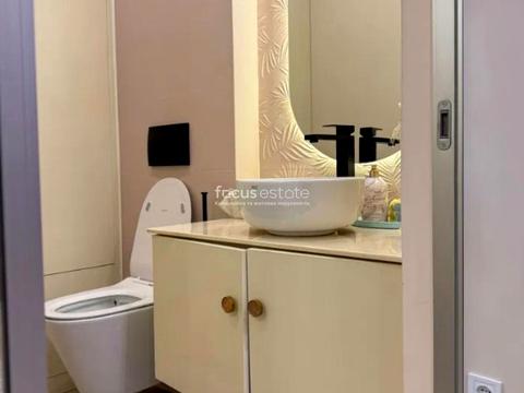 комерційна за адресою Василя Тютюнника вул. (Анрі Барбюса), 56