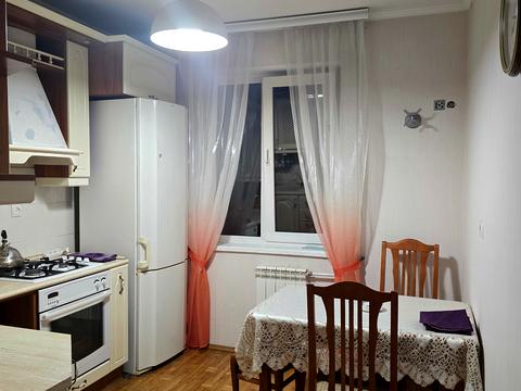 квартира за адресою Машинобудівників вул., 13