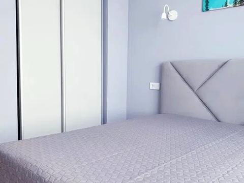 квартира за адресою Ревуцького вул., 40-Г