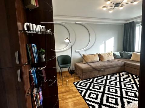 квартира за адресою Бориса Мартоса вул. (Плеханова), 4-Б