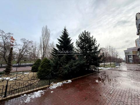 коммерческая по адресу Оболонская набережная ул., 15