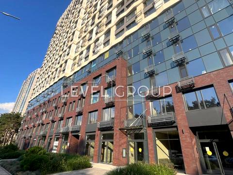 комерційна за адресою Князя Романа Мстиславича вул. (Генерала Жмаченка), 22