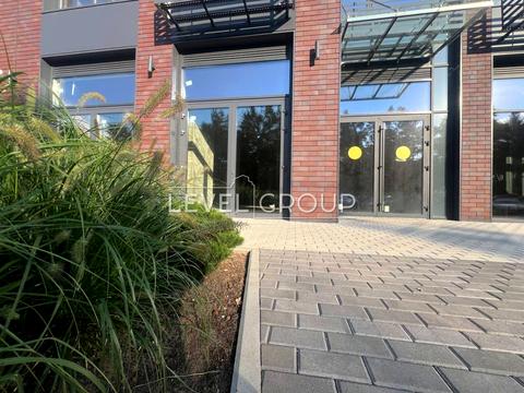 комерційна за адресою Князя Романа Мстиславича вул. (Генерала Жмаченка), 22