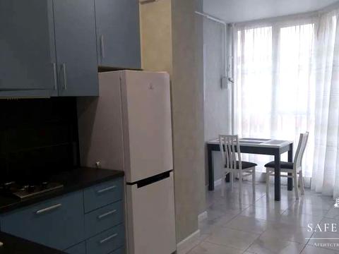 квартира по адресу Молодіжна ул., 2