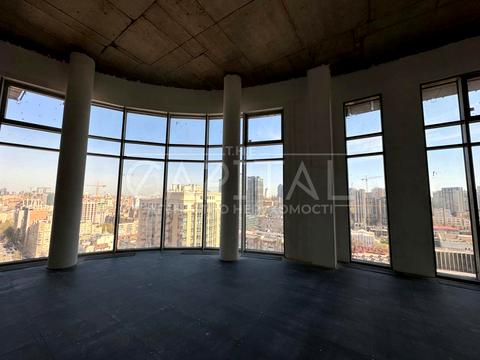 комерційна за адресою Антоновича вул. (Горького), 118/9