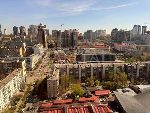 комерційна за адресою Антоновича вул. (Горького), 118/9