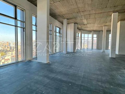 комерційна за адресою Антоновича вул. (Горького), 118/9