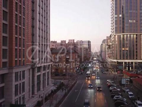 комерційна за адресою Антоновича вул. (Горького), 118/9