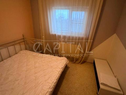 дом по адресу Хутірська