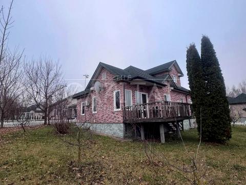 дом по адресу Хутірська