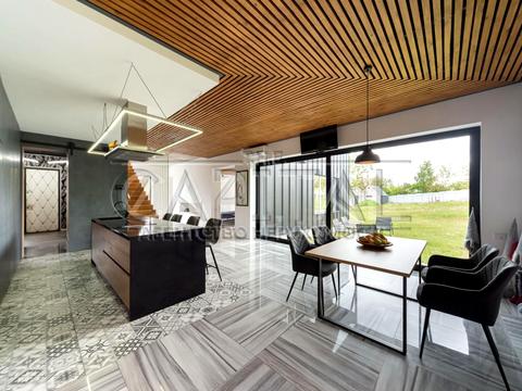 дом по адресу Нова, 6