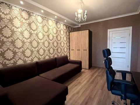 квартира за адресою Анни Ахматової вул., 34