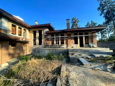 дом по адресу Київська ул., 100