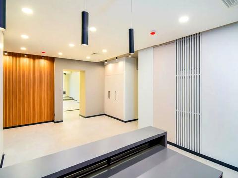 комерційна за адресою Професора Підвисоцького вул., 6-В