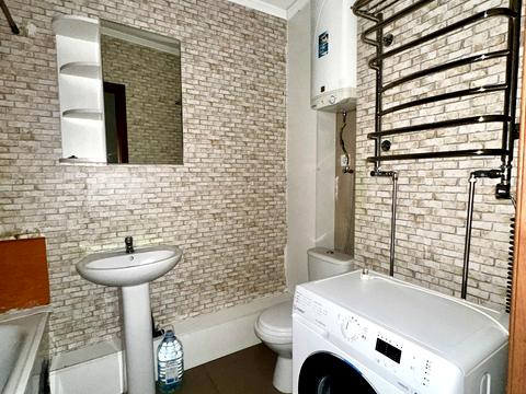 квартира за адресою Моторний пров., 11