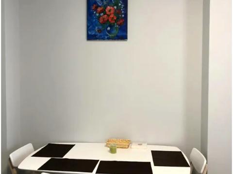 квартира за адресою Кирило-Мефодіївська вул., 2