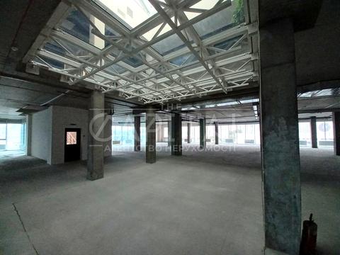 комерційна за адресою Деміївська вул., 30а