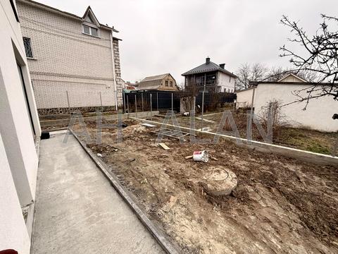 будинок за адресою с. Софіївська борщагівка, Микільська вул. (Димитрова)