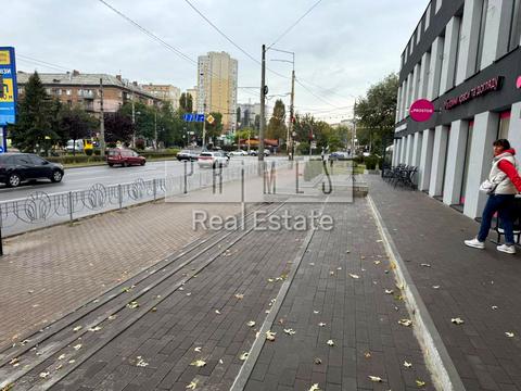 коммерческая по адресу Вышгородская ул., 28