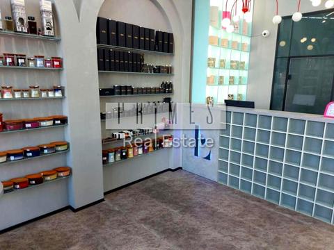 комерційна за адресою Велика Васильківська вул. (Червоноармійська), 1-3