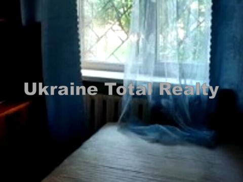 квартира за адресою Зодчих вул., 4