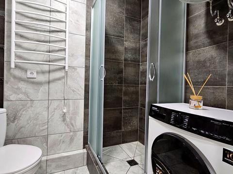 квартира за адресою Олега Мудрака вул. (Генерала Наумова), 1-Б